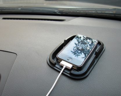 Nedrseč univerzalni avtomobilski nosilec za mobilni telefo in ostalo - Image 2